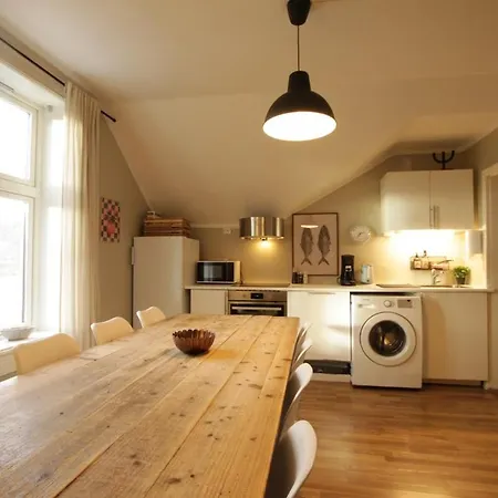 St Hanshaugen 4 Bedrooms For 8 Guests