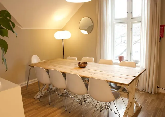 St Hanshaugen 4 Bedrooms For 8 Guests