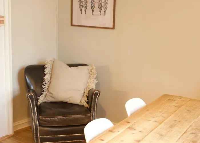 St Hanshaugen 4 Bedrooms For 8 Guests * Oslo