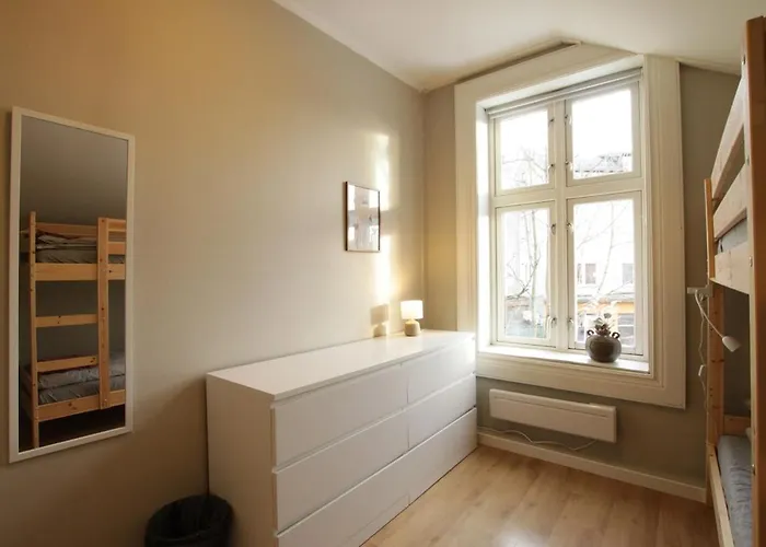 Daire St Hanshaugen 4 Bedrooms For 8 Guests *